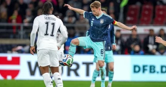 منتخب ألمانيا يواجه منتخب اليونان في دوري الأمم الأوروبية على ملعب تومبا