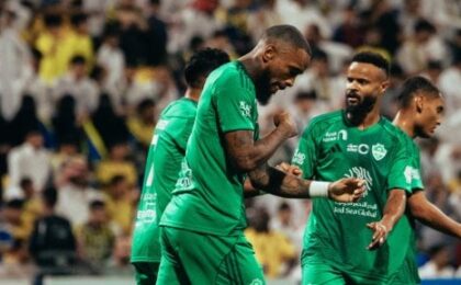 الأهلي يواجه الفتح في الجولة الثامنة من الدوري السعودي للمحترفين