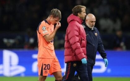 داني أولمو لاعب برشلونة بعد إعلان إصابته وغيابه لمدة شهر